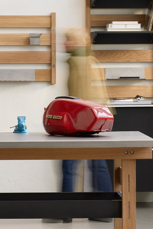 Foyos. Funktion beginnt beim Material.