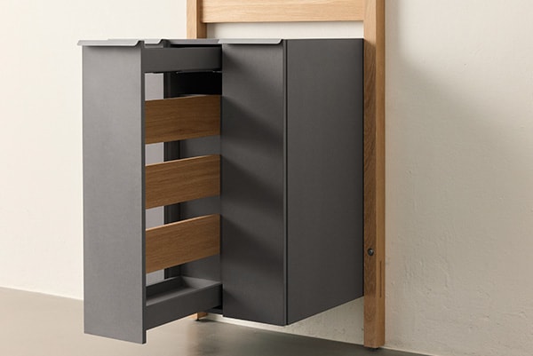 3 Laden, vertikal linksseitige Nutzung